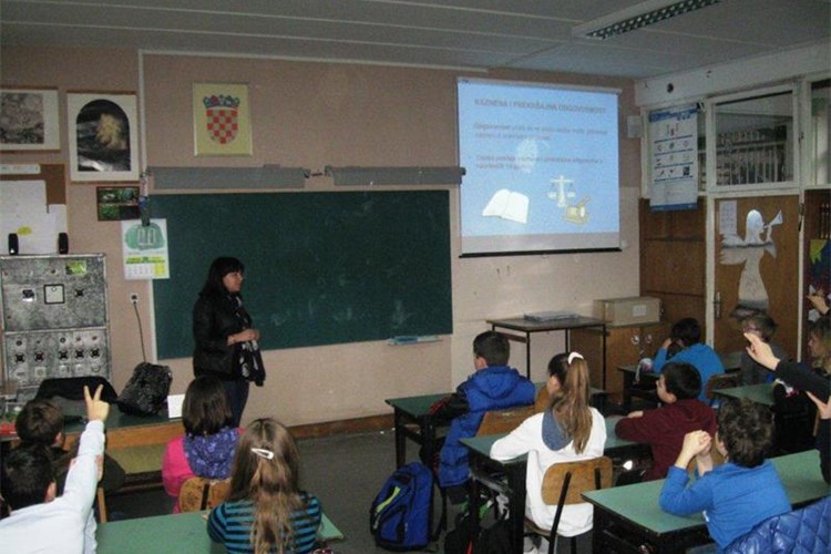 Slika Prevencija/2016/PS 2-BRNAS-MALA.jpg